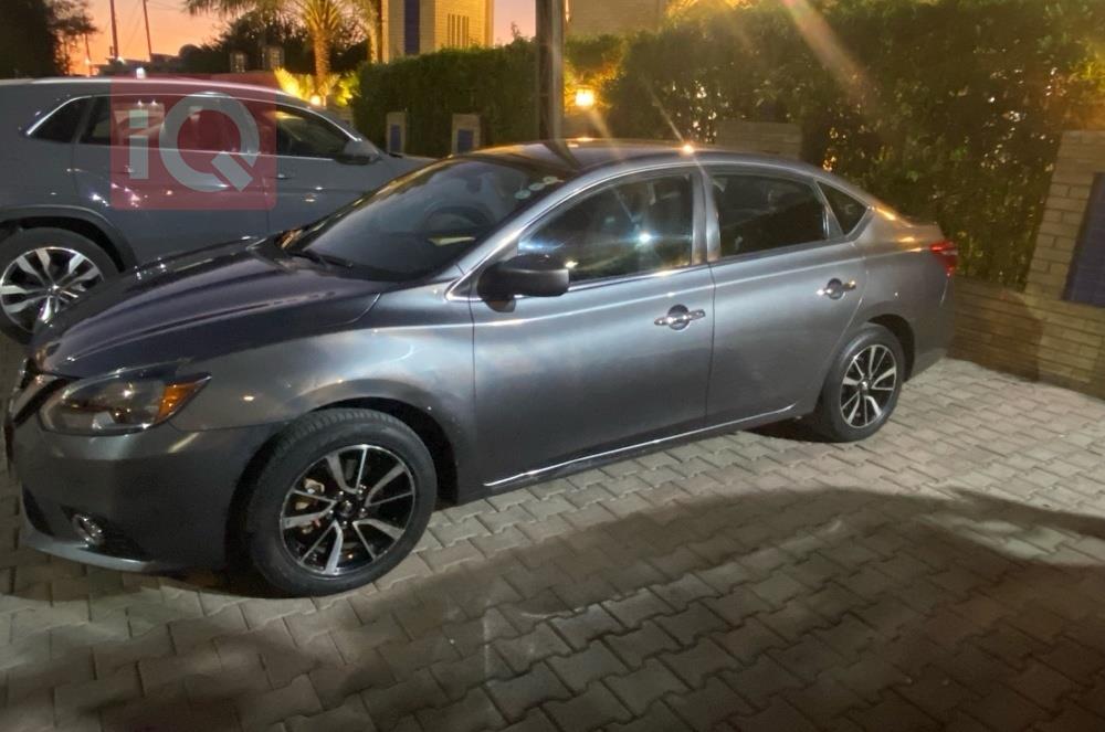 نیسان سێنترا